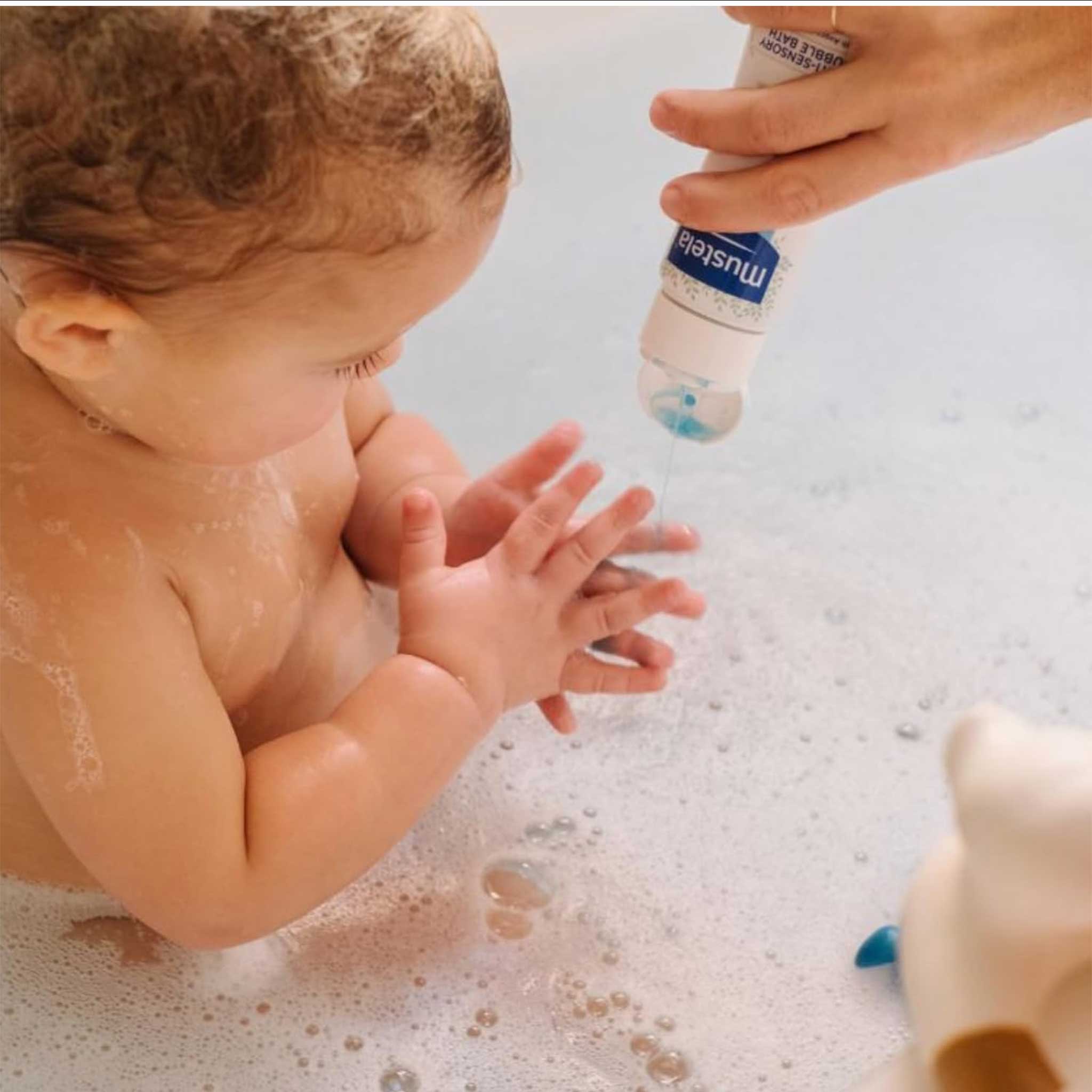 Mustela Multi-Sensory Bubble Bath – Gentle & Fun Foaming Cleanser